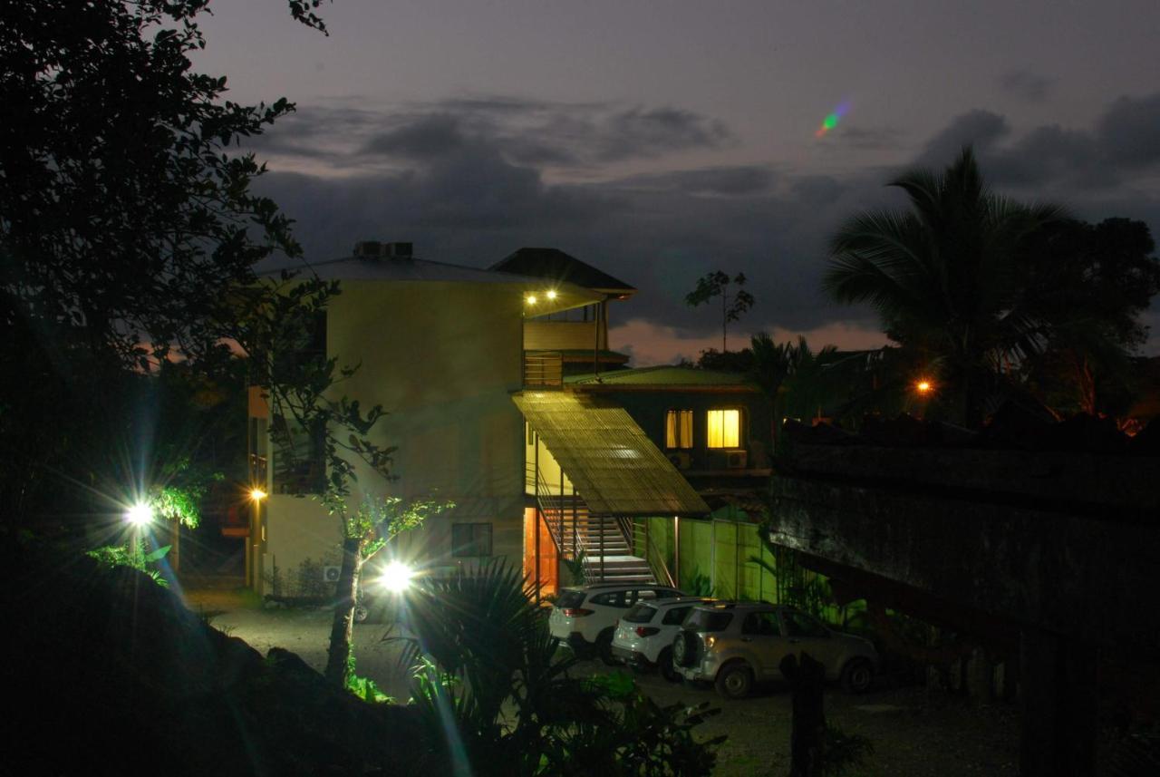 Hotel Torres Del Mar Puerto Viejo de Talamanca 外观 照片