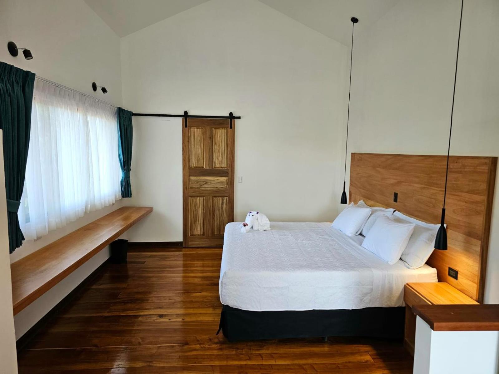 Hotel Torres Del Mar Puerto Viejo de Talamanca 外观 照片